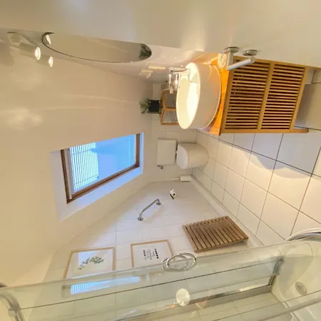 Mit Stellplatz Mitten Im Gruenen By Interhome * Kiel