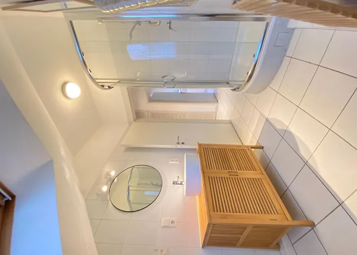 Lägenhet Mit Stellplatz Mitten Im Gruenen By Interhome Kiel